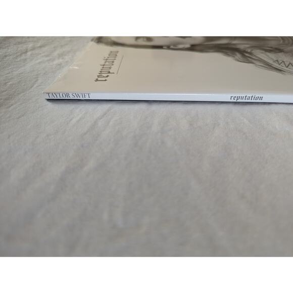 Taylor Swift Reputation Vinyl Picture Disc 2LP Sealed New - Picture 14 of 14